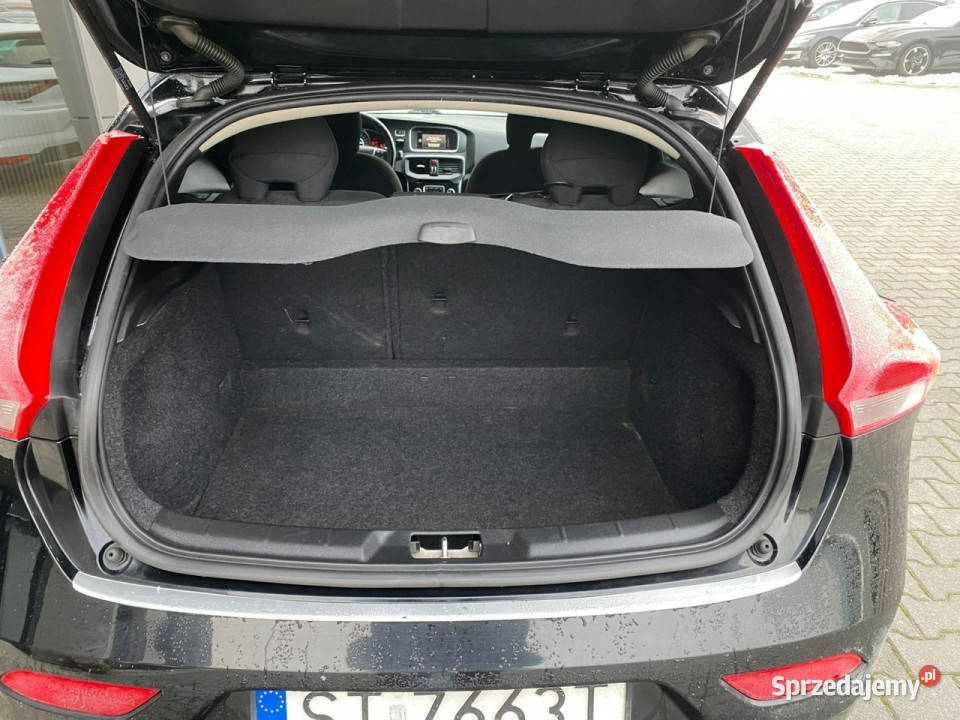 Volvo V40 nawigacja multifunkcja PDC tempomat Żory