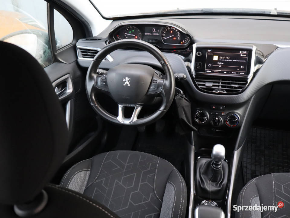 Peugeot 2008 12 PureTech śląskie Katowice