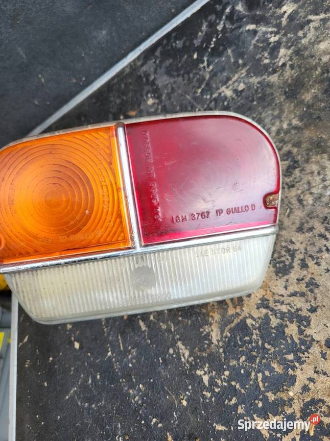 LAMPA TYŁ FIAT 1500 C śląskie sprzedam