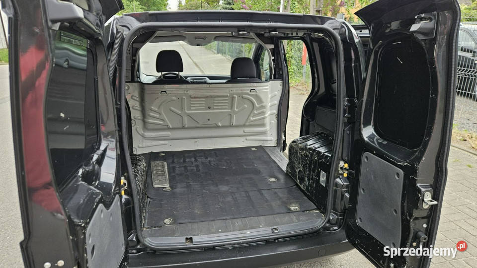Peugeot Bipper BezwypadkowyUdokprzebiegStan BD Szczecin