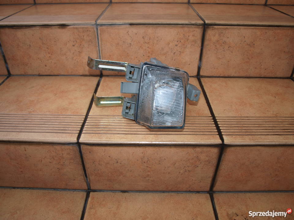 Opel Astra 1 Halogen prawy 1991 1997r soczewkowy Kalisz