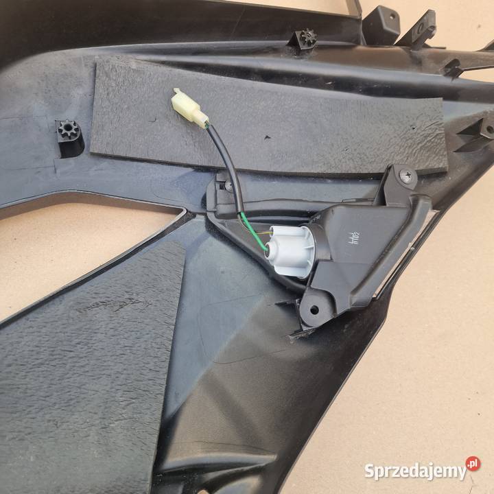 KAWASAKI ZX6R ZX 6R 0912 BOCZEK OWIEWKA BOK Bieleń
