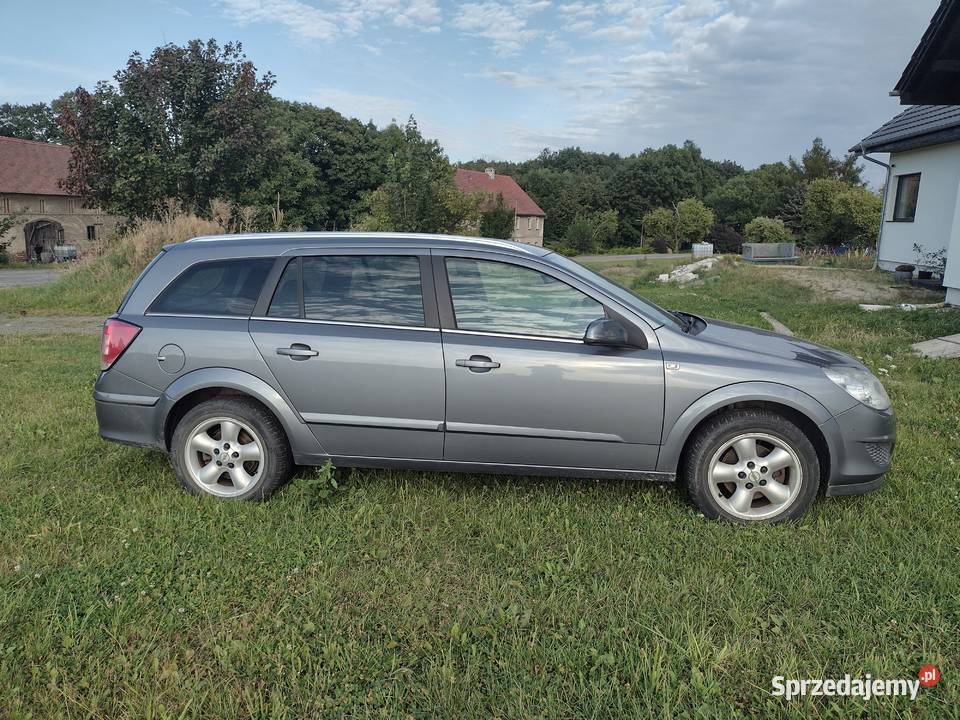 Opel Astra H 18 sprzedam zamiana na motocykl Lubań