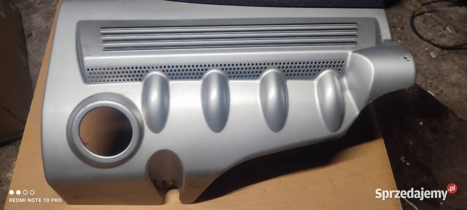 Pokrywa silnika Audi A8 D2 33 TDI 057103935B Kluczbork sprzedam