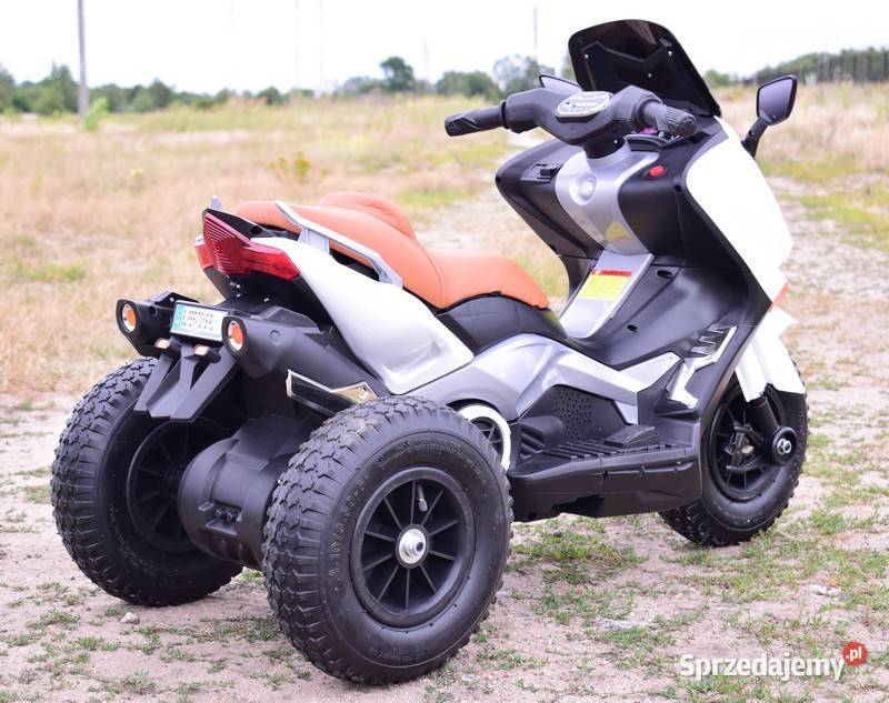 NAJNOWSZY SKUTER POMPOWANE KOŁA PANEL DŹWIĘKI Toruń