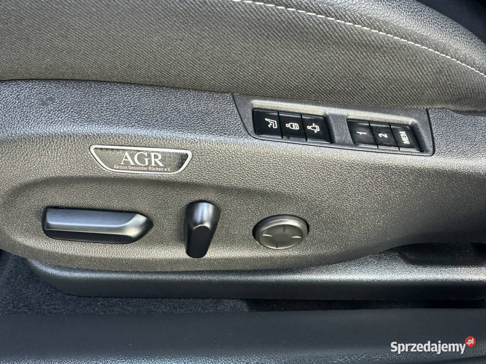 Opel Insignia 8xAlu Full LED Navi HeadUp klimatyzacja Insignia Kąty Opolskie