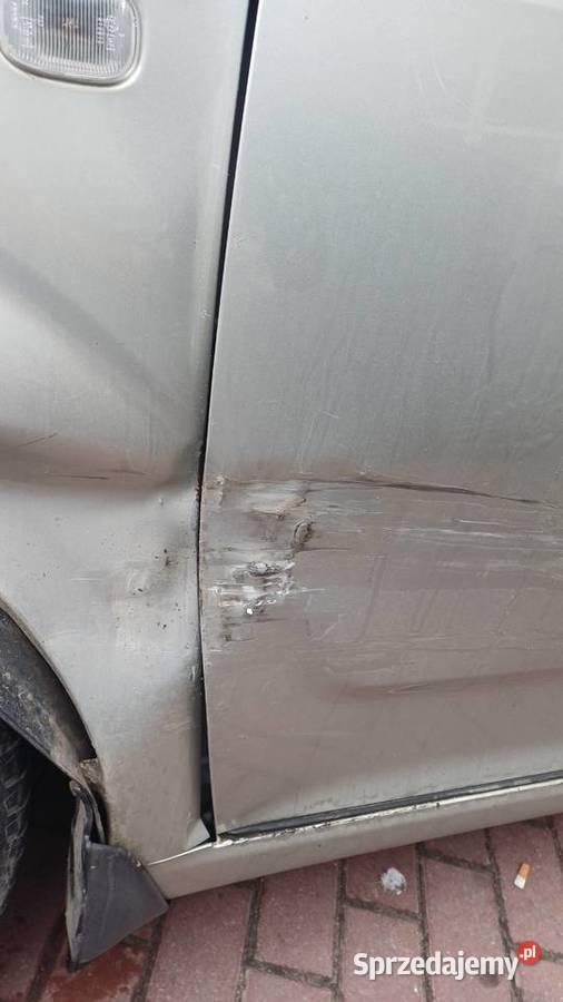 Uszkodzona stłuczce Toyota Corolla Verso uszkodzony Sierpc