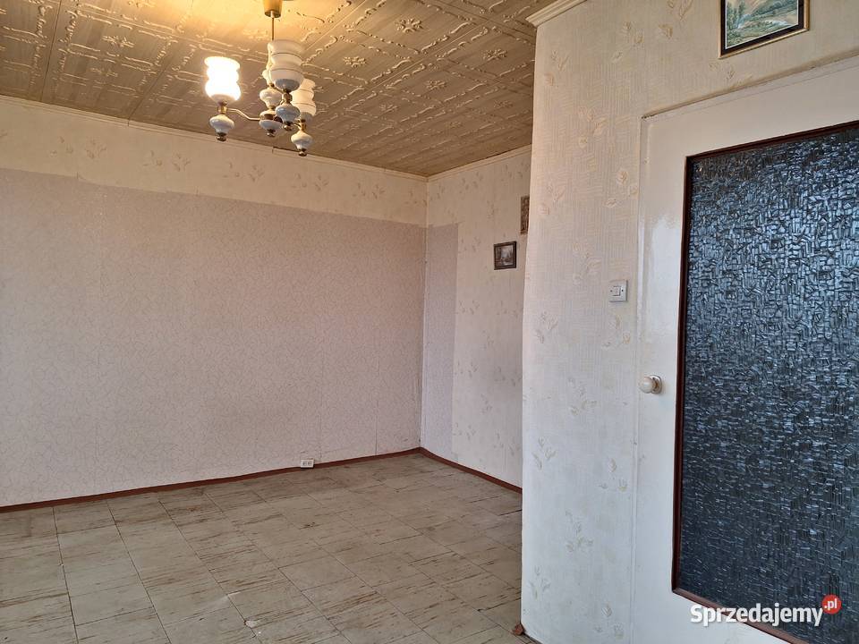 KAWALERKA 31 m2 Nieruchomości Gliwice
