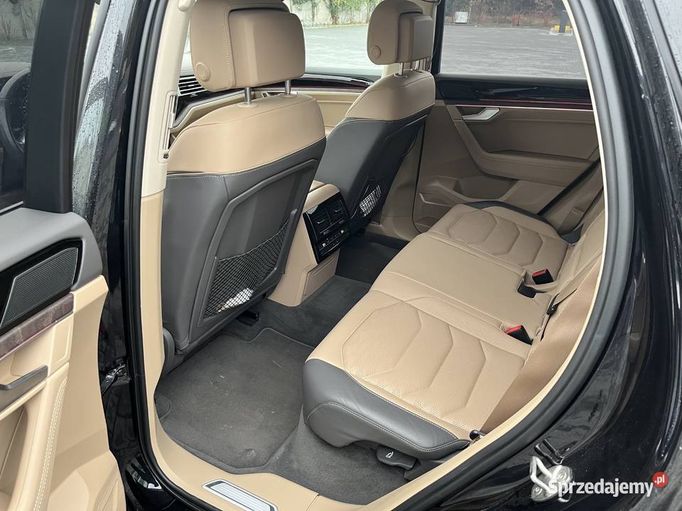 VW Touareg 30 TDI V6 cesja leasingu Siestrzeń