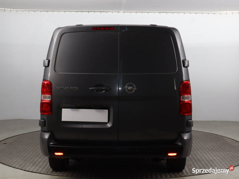 Opel Vivaro 20 CDTI czujnik parkowania Bielany Wrocławskie sprzedam