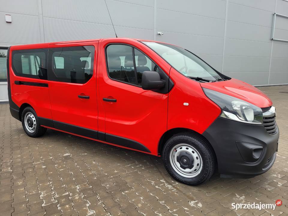 Sprzedam opel vovaro 9 osobowy stan perfekcyjny sprzedam