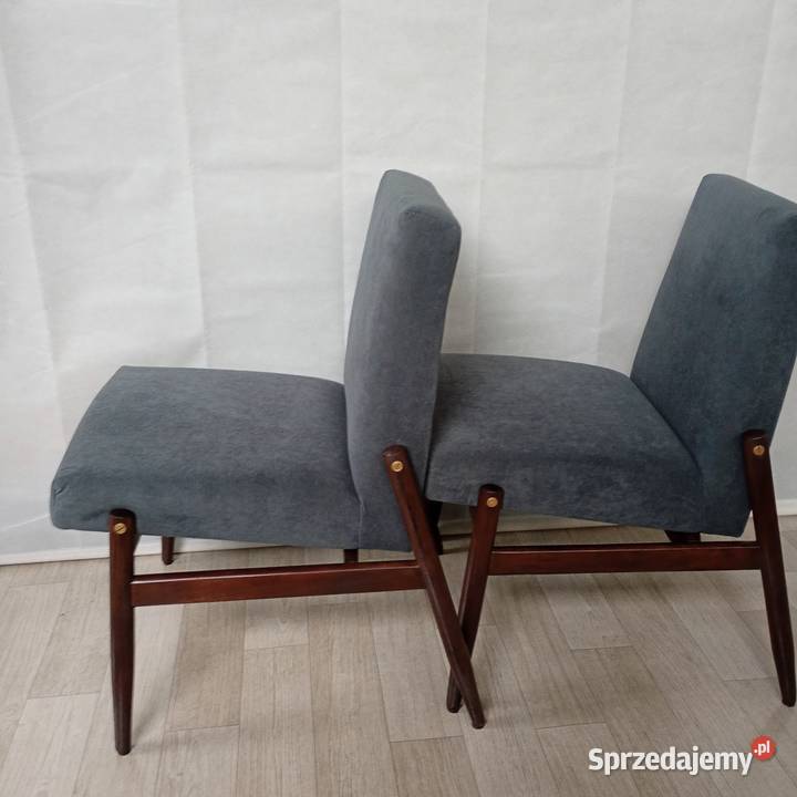 Dwa fotele z PRL CELIA typ 300227 renowacji Meble Puszczykowo