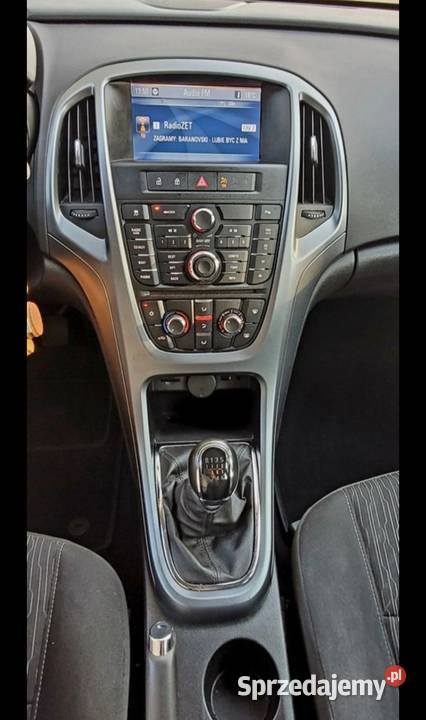 Opel Astra 14 Turbo 120