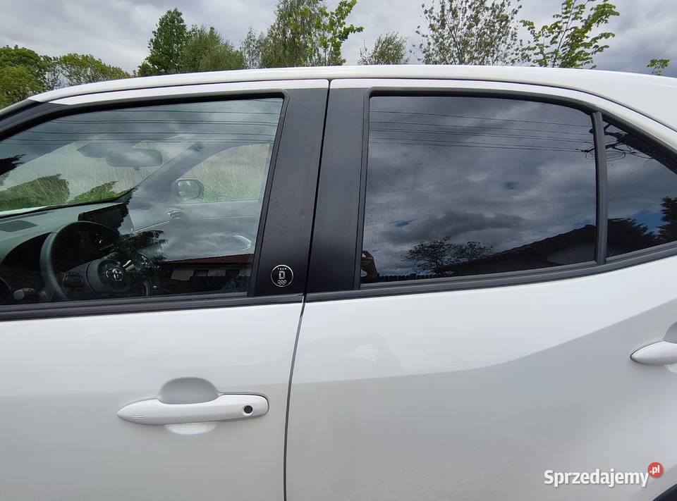 Toyota Yaris Cross Hybryda 2022 1 właściciel SUV mazowieckie Leszno
