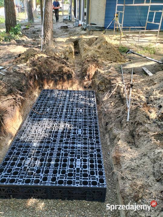 Montaż zbiorników na deszczówkę oczyszczalni Warszawa