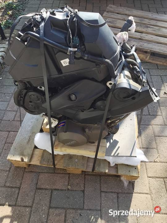 Sprzedam części do Ducati monster 1200 s 2014 Sułkowice