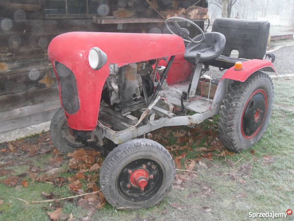 Traktor SAM Esiok Papaj z pełną elektryką Chybie