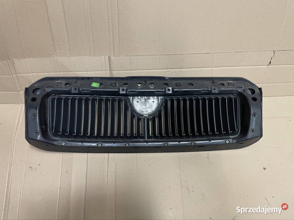 1U0853651 grill atrapa chłodnicy skoda octavia I