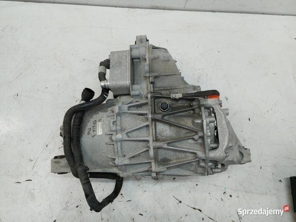 TESLA MODEL 3 silnik napęd elektryczny tylny rwd Motoryzacja