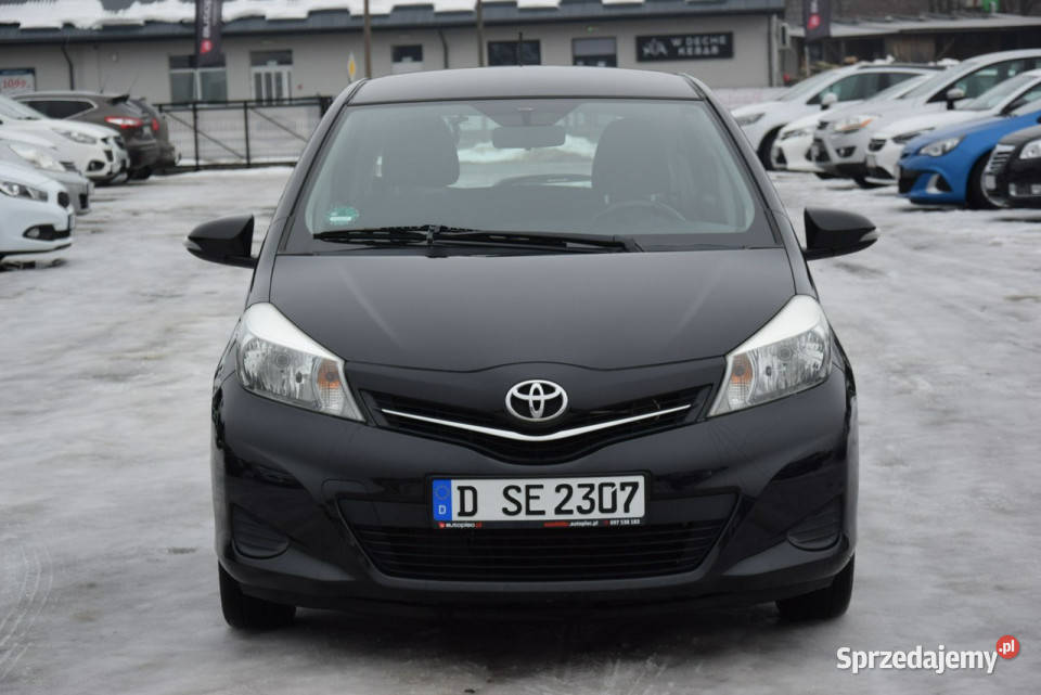 Toyota Yaris 13B Navi Kamera 107 2 KPL KÓŁ Rok produkcji 2011 podkarpackie Majdan Sieniawski