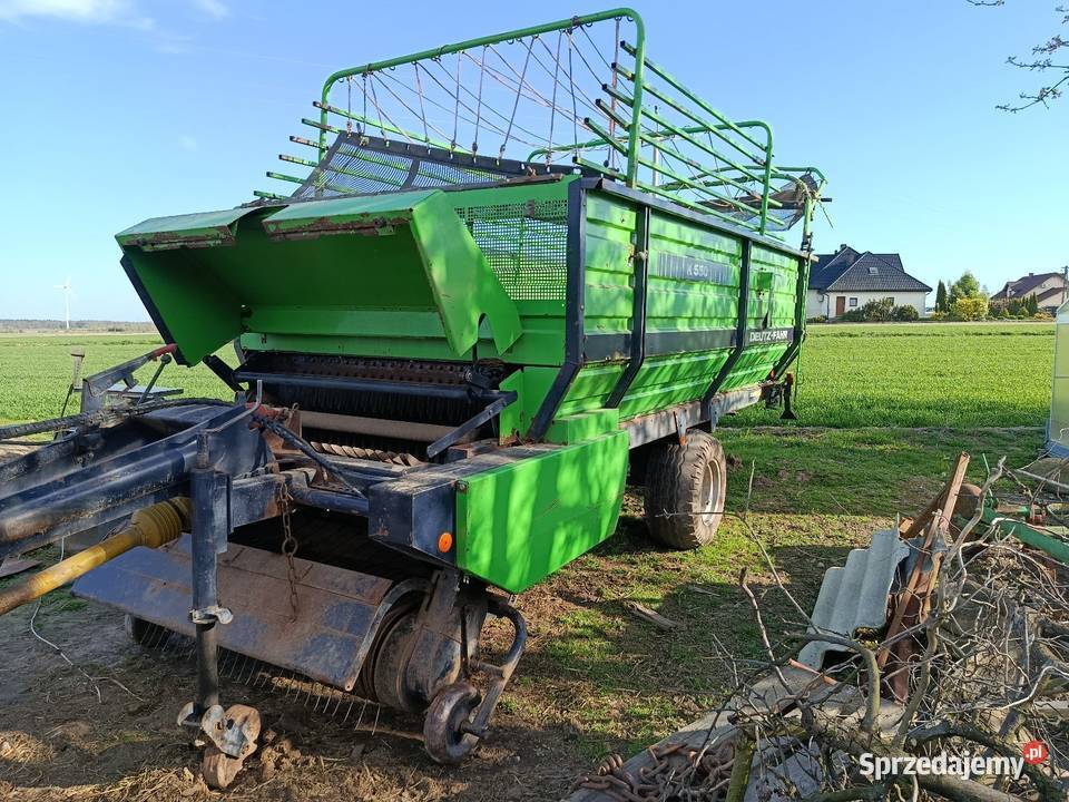 Przyczepa samozbierająca Deutz Fahr k550 Czarnożyły