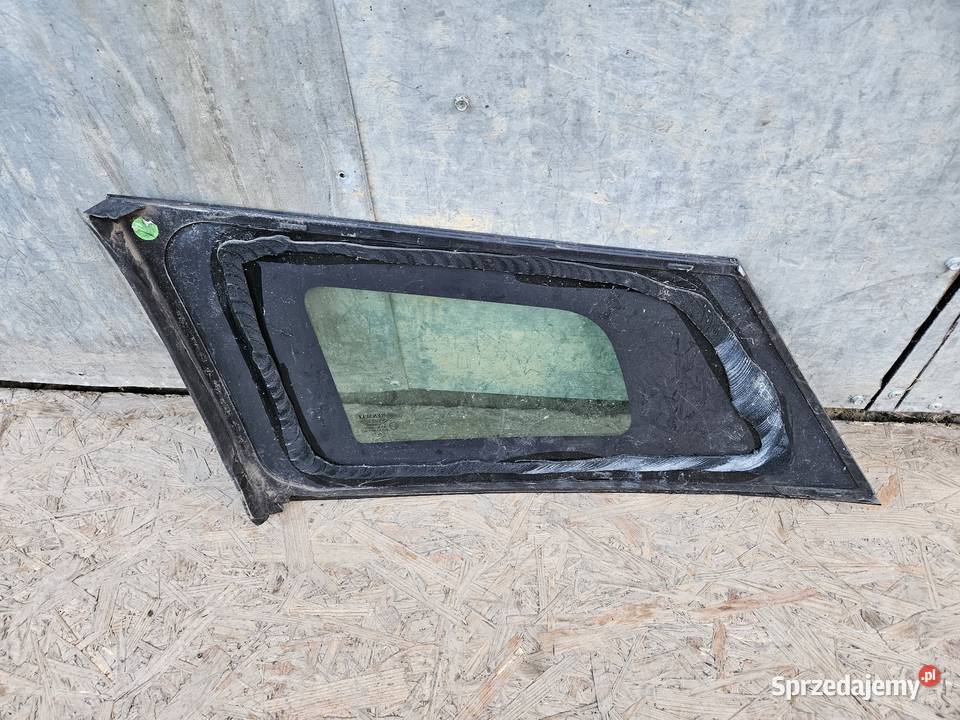 RENAULT CLIO 4 IV KOMBI SZYBA KAROSERYJNA PRAWA sprzedam