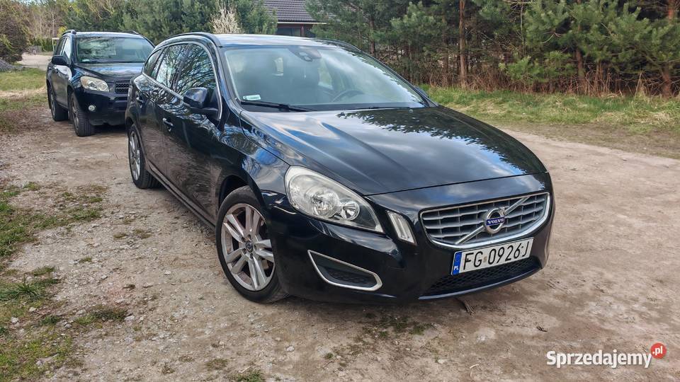 Volvo V60 I 20 Momentum 2012r stan OKAZJA Dopiewo