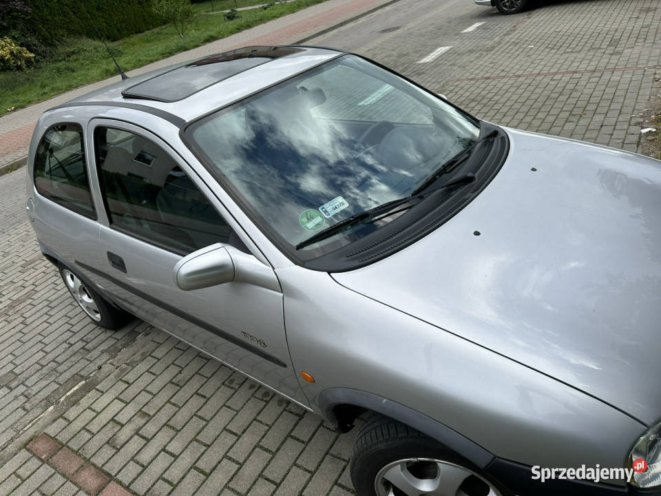 Opel Corsa 100 lecie Opla symboliczny przebieg2 pomorskie Wejherowo sprzedam