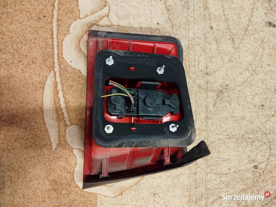 Lampa prawa tył Audi A6 C5 kombi Sokołów Podlaski sprzedam