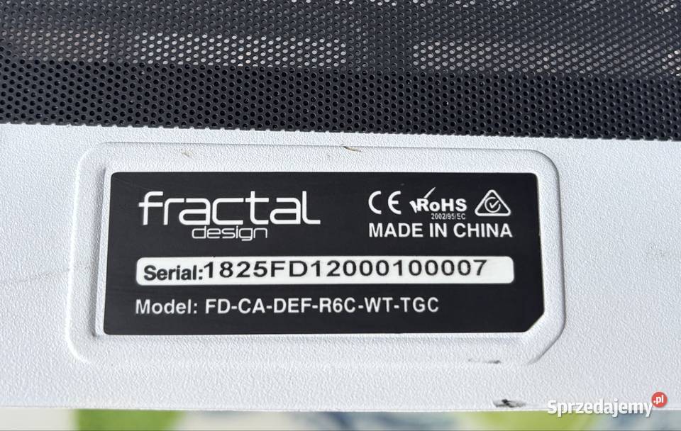 Obudowa biała okno PC Fractal Design