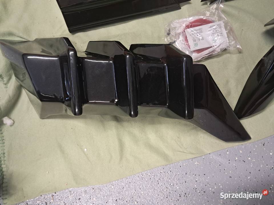 nowy tylny dyfuzor do hondy civic type r i Sandomierz