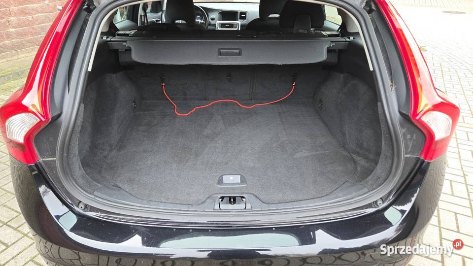 Volvo V60 D3 163 2012 Salon automat bezwypadkowy nieuszkodzony Piaseczno sprzedam