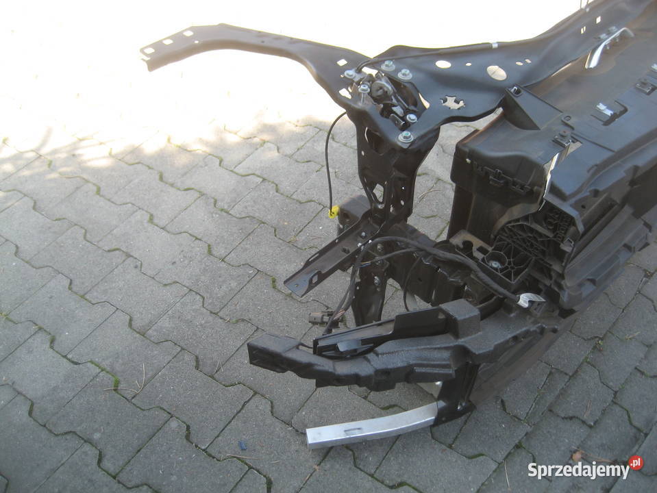bmw x1 u11 2225r pas przedni wzmocnienie zamki
