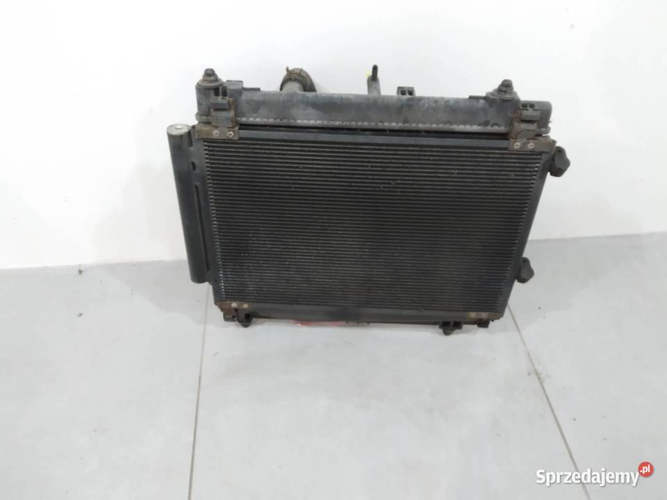 CHŁODNICA WODY 13 B Toyota Yaris II 20052011 sprzedam