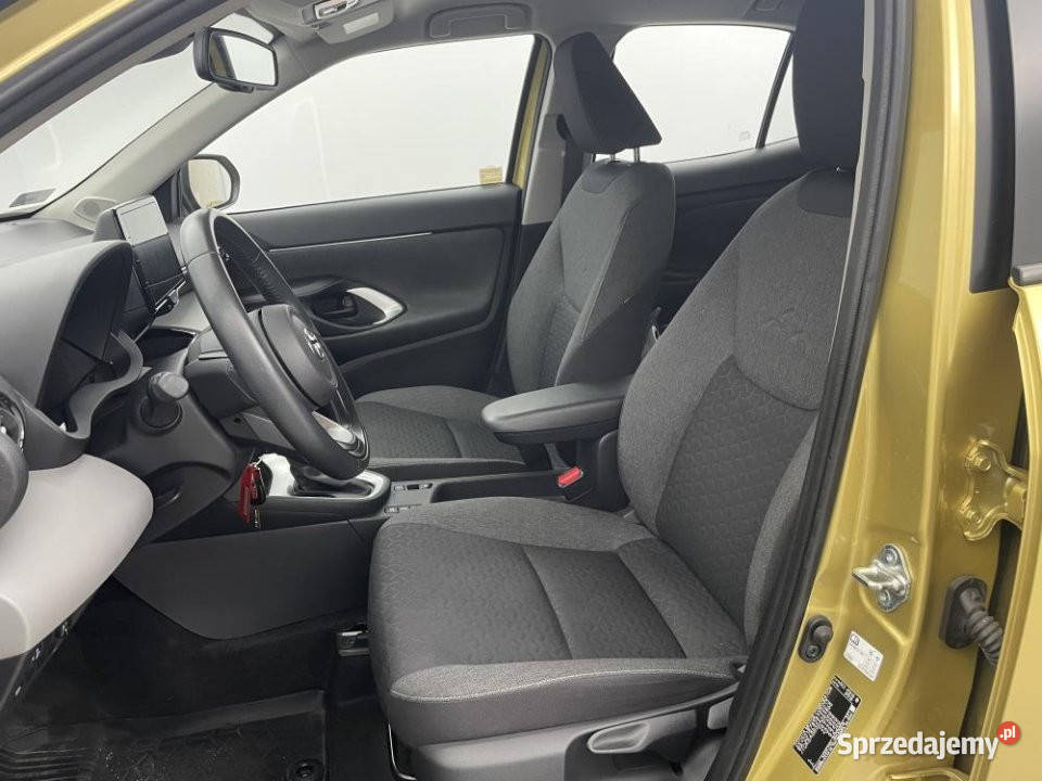 Toyota Yaris Cross 2022r Salon Tempomat Kamera 92KM Warszawa