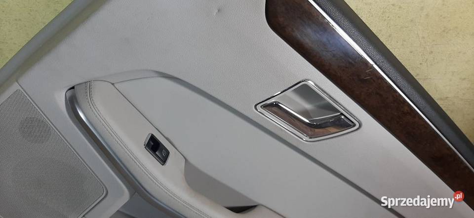 Boczek tapicerka drzwi Mercedes W212 Prawy tył Włoszczowa