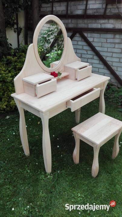 TOALETKA Z DREWNA OLCHOWEGO