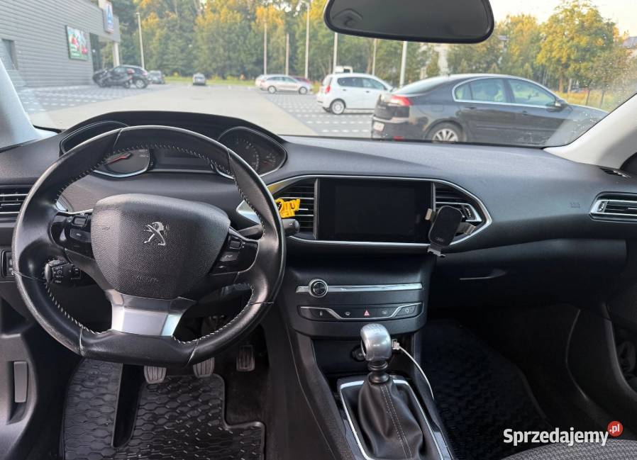 Peugeot 308 15 BlueHDi 102 107 2019r łódzkie Łódź