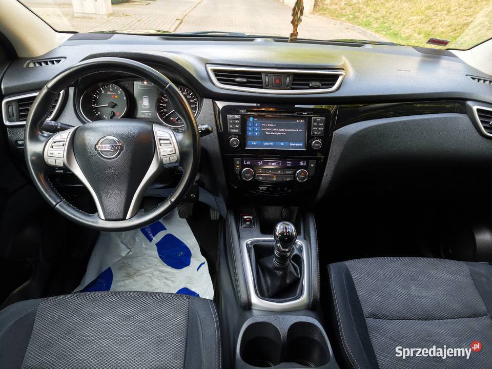 Nissan Qashqai 12 Benzyna Bogata niski przebieg sprzedam