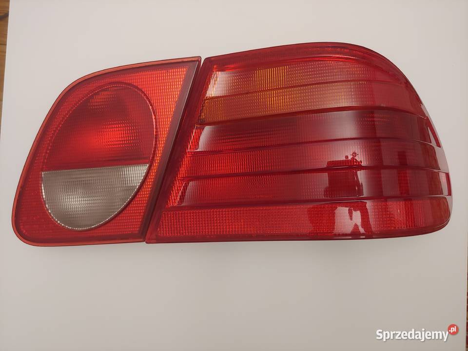 Mercedes w210 E klasa lampa tylna Prawa strona osobowe kujawsko-pomorskie Wrocki
