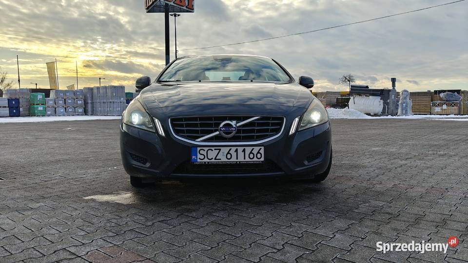 Volvo S60 D3 5 cylindrów Salon Polska manualna Częstochowa sprzedam