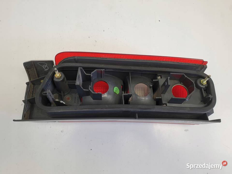 LAMPA Volvo 850 KOMBI TYLNA PRAWA prawy tył lubelskie Rudka