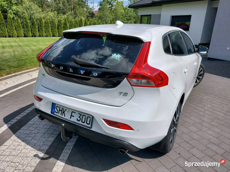 Volvo V40 16 benzyna navi LED II 2012 VAT marża V40 Drelów