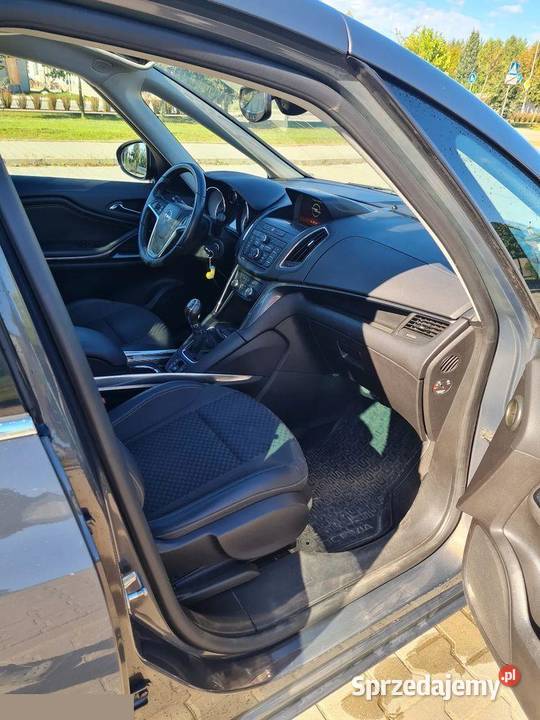Opel Zafira ecoFLEX 16 diesel 136 2016r Drużyna