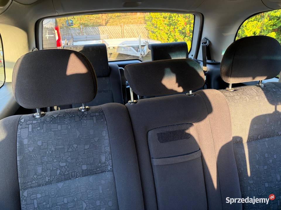 Opel Zafira A 18 125 Elegance 7 osób Szyberdach