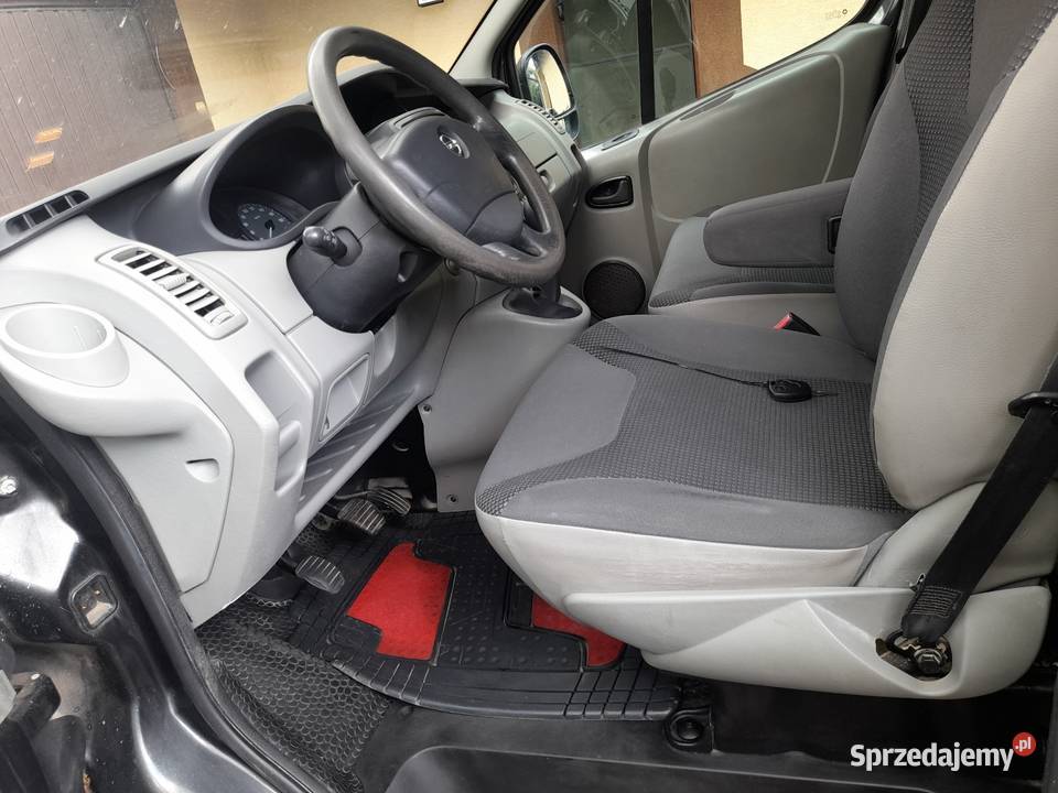Opel vivaro long 9 osób manualna Brzesko