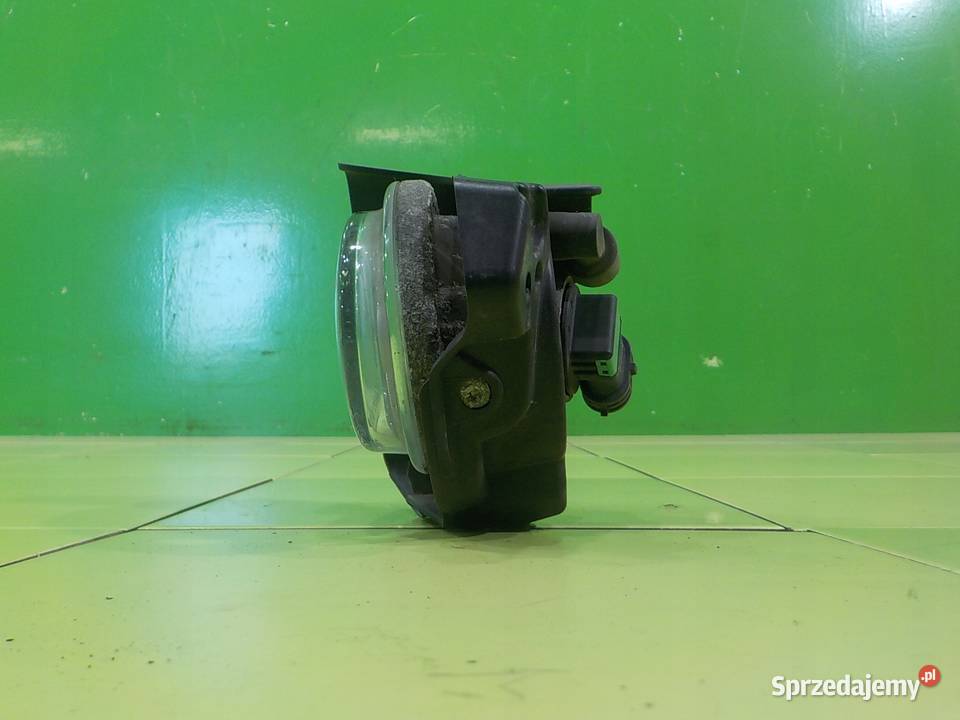 MAZDA 3 BM III 22 D 15r SEDAN 4D halogen lewy Lampy przeciwmgielne Suków