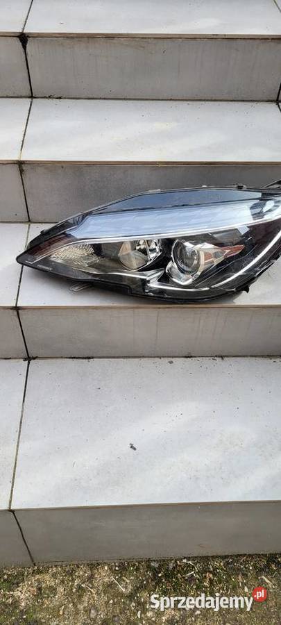 Lampa przód lewą full led peugeot 308t9