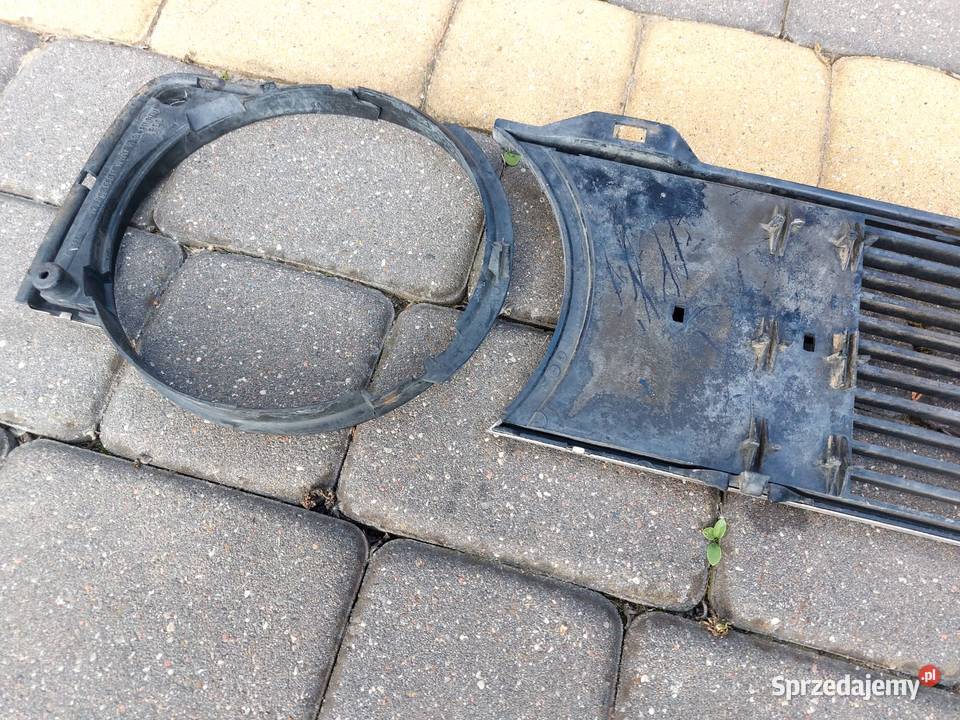 Volkswagen Golf Mk1 gril atrapa okular osobowe Sieciechów
