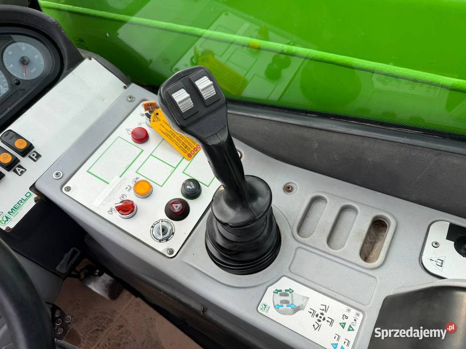 Merlo Farmer P326 PLUS Jcb 52656 Manitou 732 nieuszkodzony Laskowiec